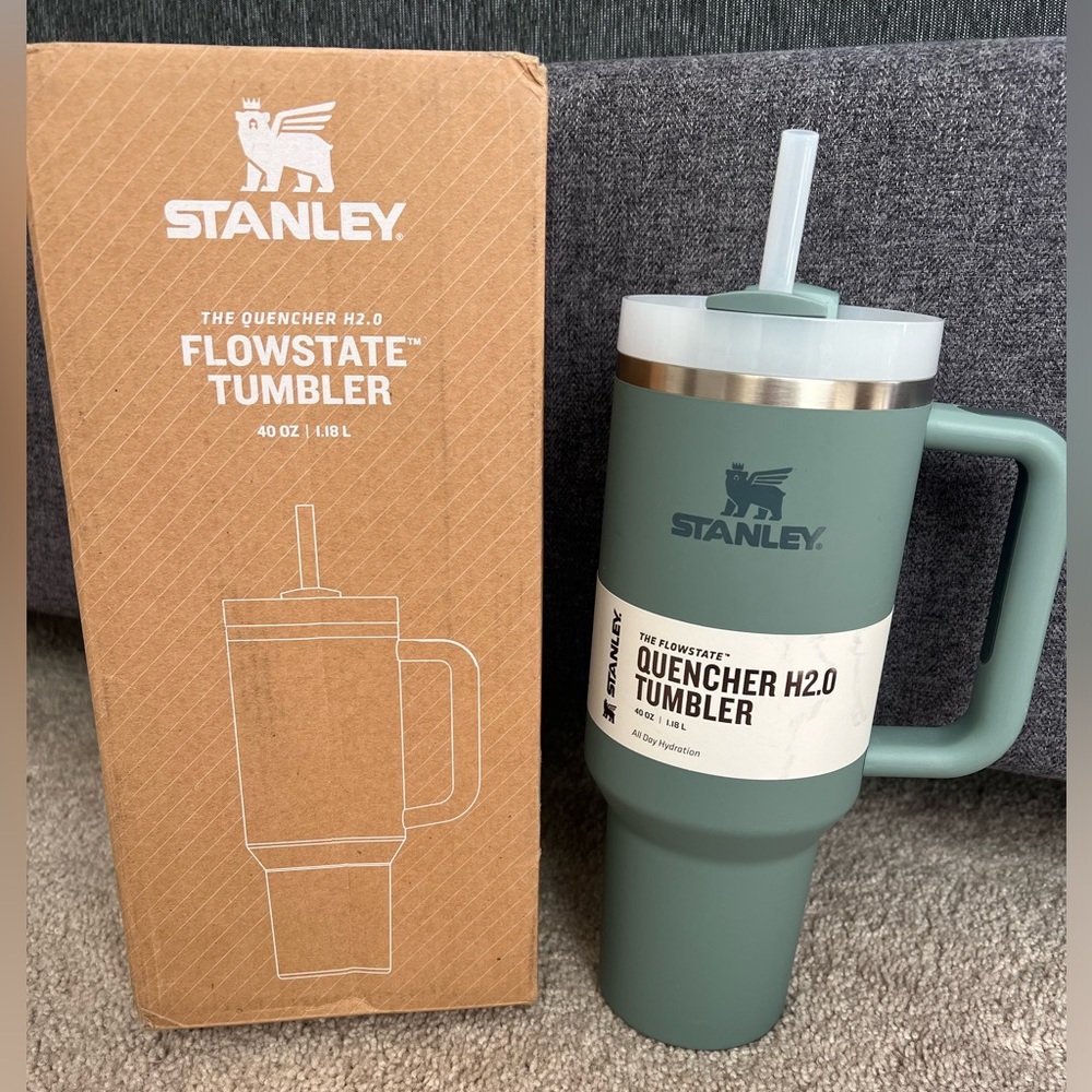 Stanley Tumbler 40oz. Shale NIB!